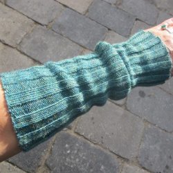 Hndledsvarmer turkis grn melange HDC70