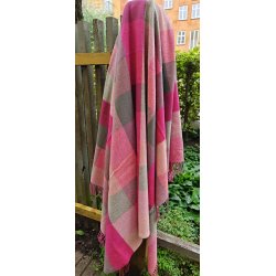 Plaid Avoca Pink Fielsd