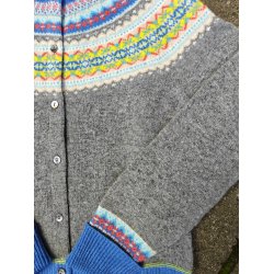 Eribe Cardigan Charm kort