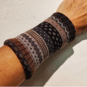 Invero h�ndledsvarmer Merle beige